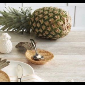 New 8.75” pineapple spoon holder-handmade